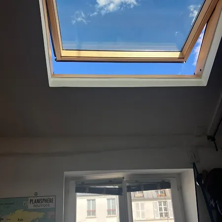 Sunny And Serene Hideaway In With Ac פריז