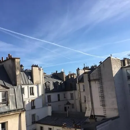 Sunny And Serene Hideaway In With Ac Apartamento