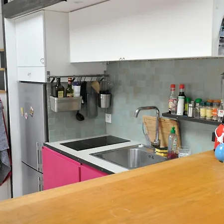 Apartamento Sunny And Serene Hideaway In With Ac *