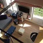 Sunny And Serene Hideaway In With Ac Paris