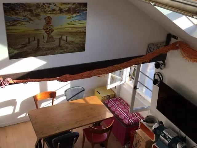 アパート Sunny And Serene Hideaway In With Ac