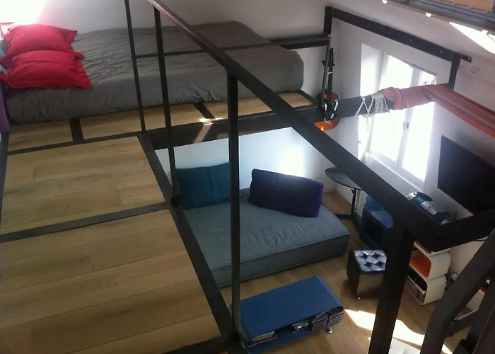 Sunny And Serene Hideaway In With Ac *