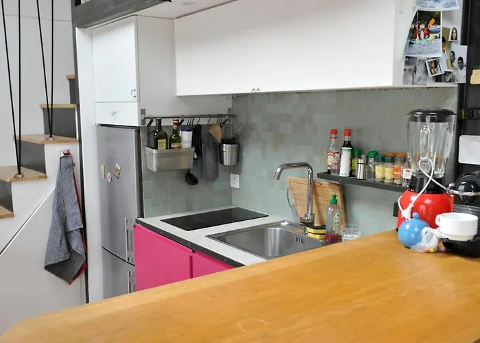 アパート Sunny And Serene Hideaway In With Ac *